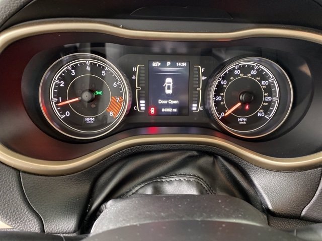 Pre-Owned 2014 Jeep Cherokee