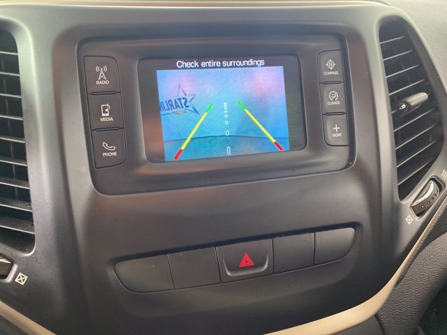 Pre-Owned 2014 Jeep Cherokee