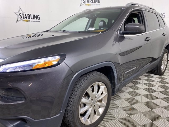 Pre-Owned 2016 Jeep Cherokee