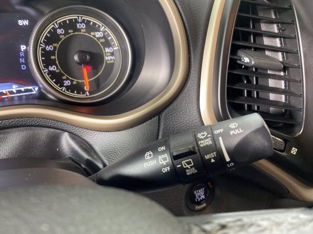 Pre-Owned 2016 Jeep Cherokee