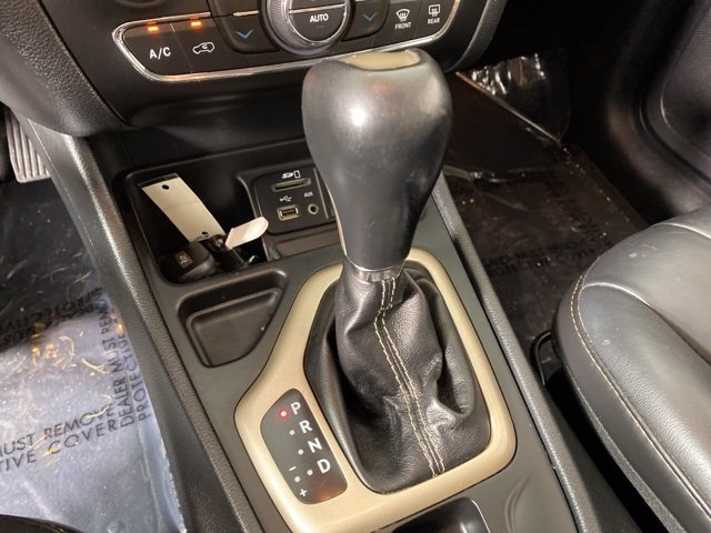 Pre-Owned 2016 Jeep Cherokee