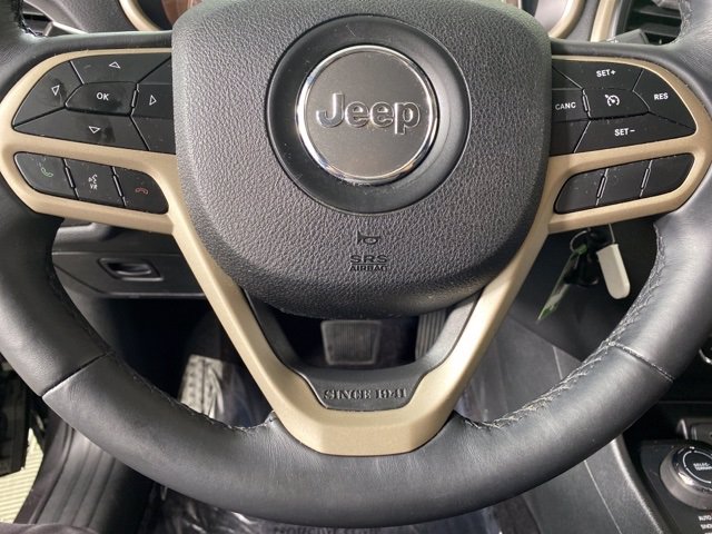 Pre-Owned 2017 Jeep Cherokee