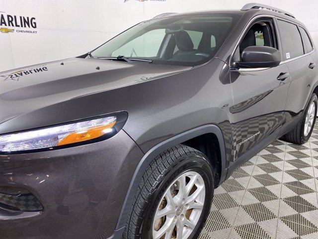 Pre-Owned 2017 Jeep Cherokee
