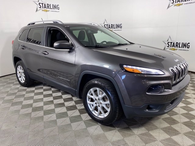 Pre-Owned 2017 Jeep Cherokee