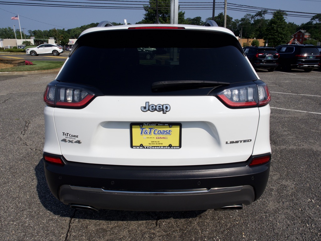 Used 2019 White Jeep Limited 4x4 image 7