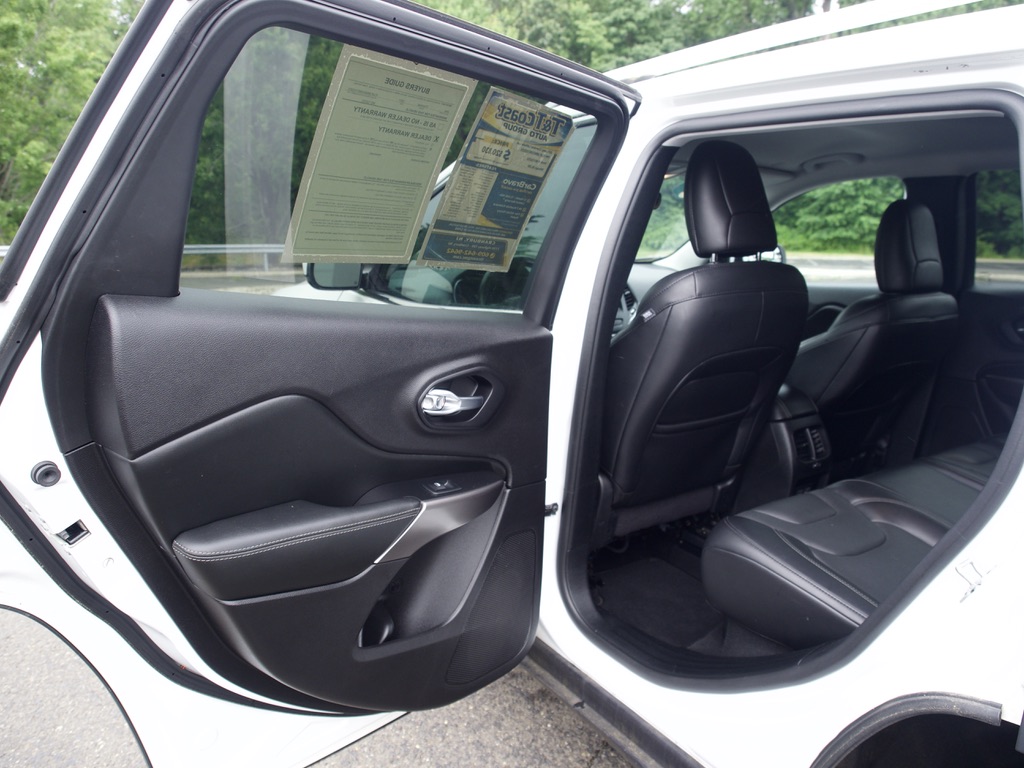 2021 Jeep Cherokee Latitude Lux - Photo 21