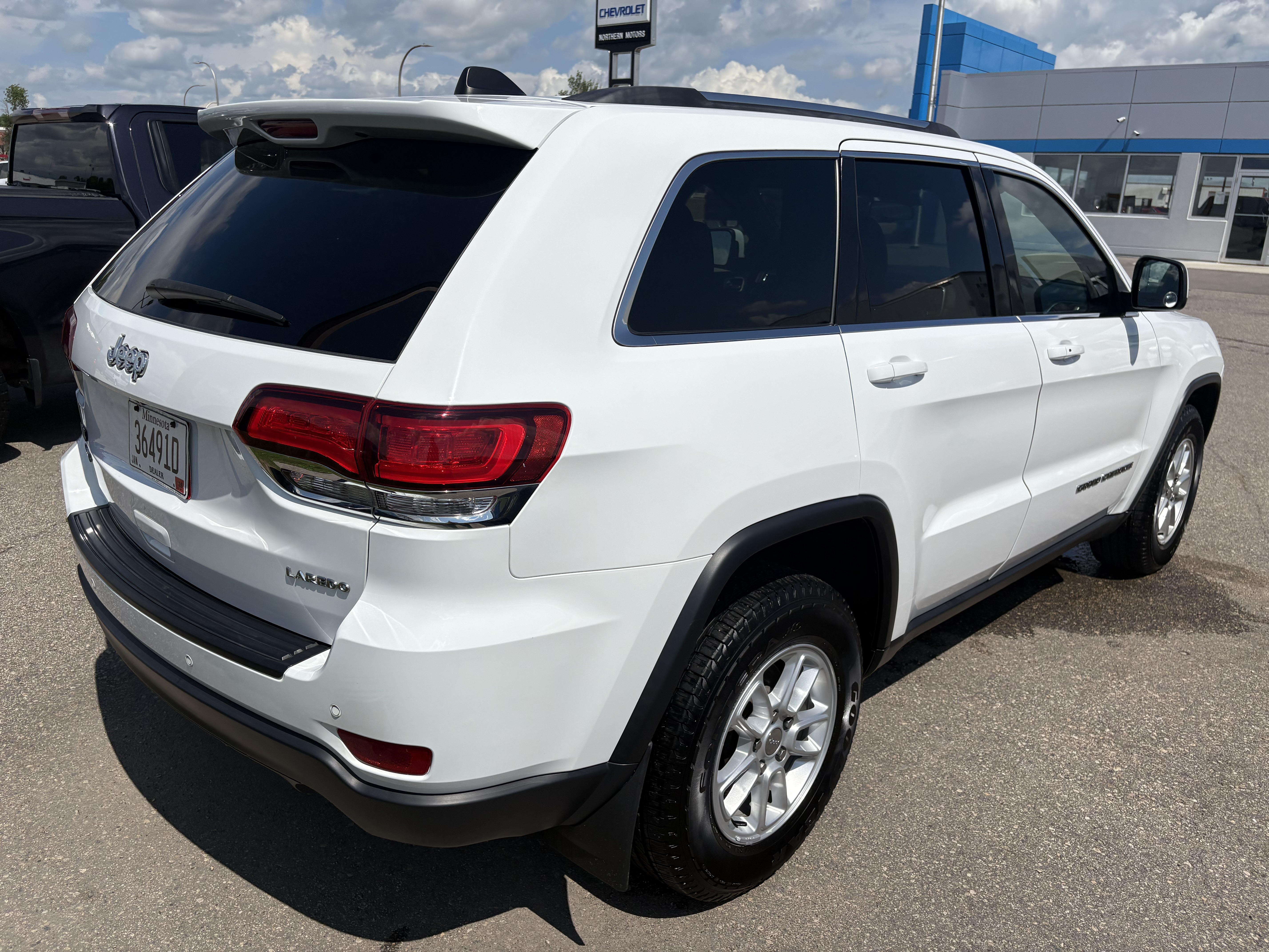 Used 2020 Jeep Grand Cherokee Laredo E with VIN 1C4RJFAG9LC359272 for sale in Thief River Falls, Minnesota