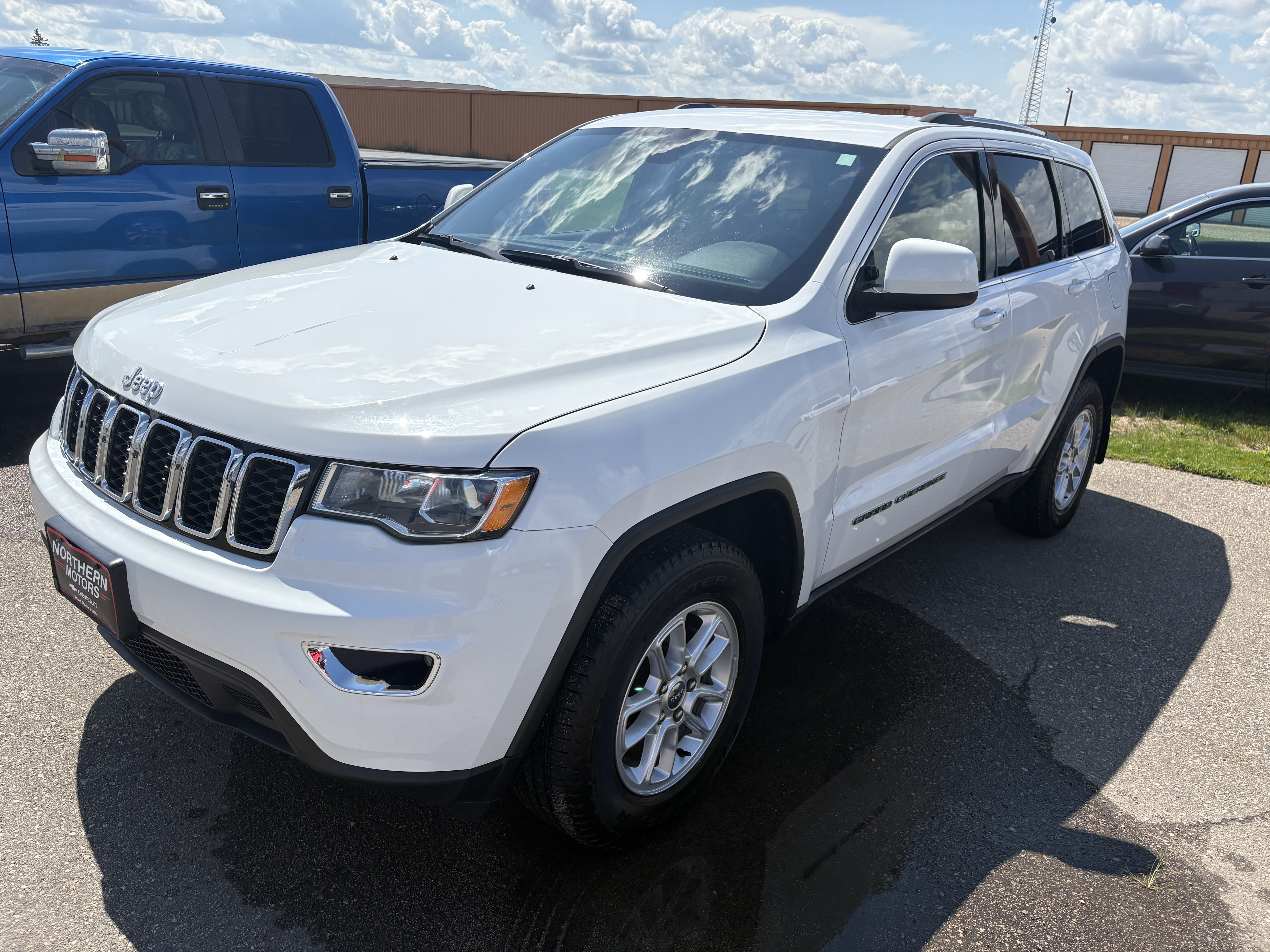 Used 2020 Jeep Grand Cherokee Laredo E with VIN 1C4RJFAG9LC359272 for sale in Thief River Falls, Minnesota