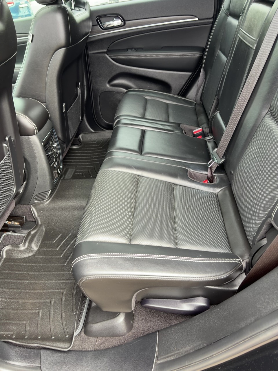 2021 Jeep Grand Cherokee 80th Edition - Photo 14