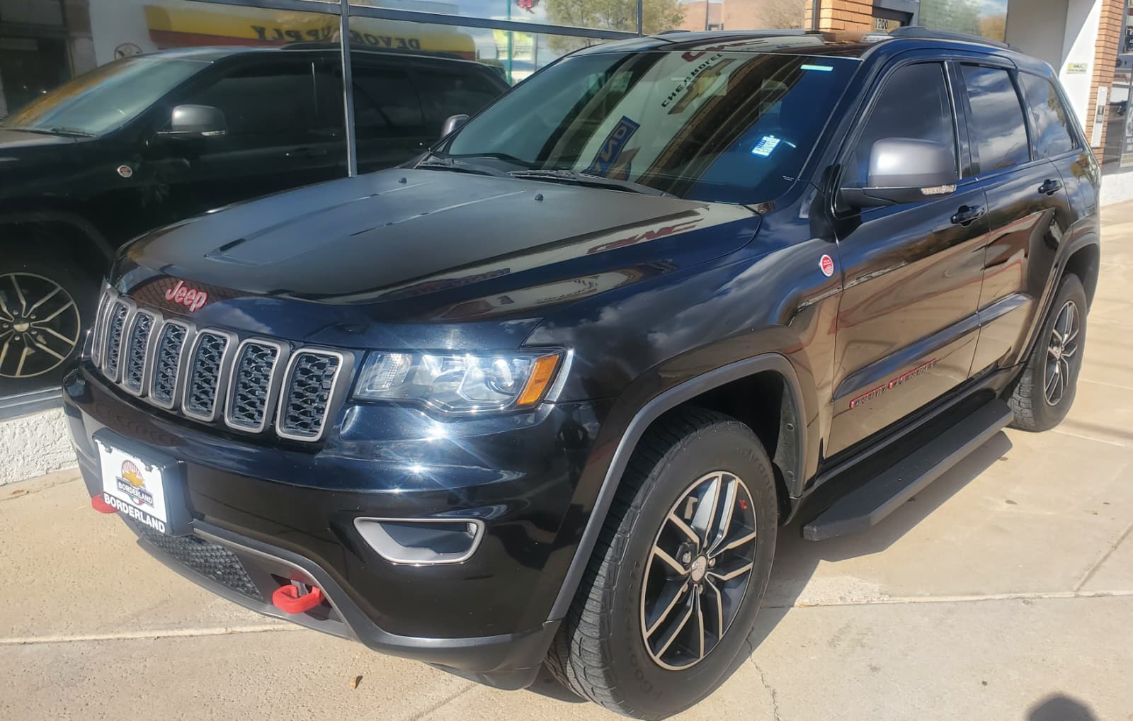 2017 Jeep Grand Cherokee Trailhawk's photo