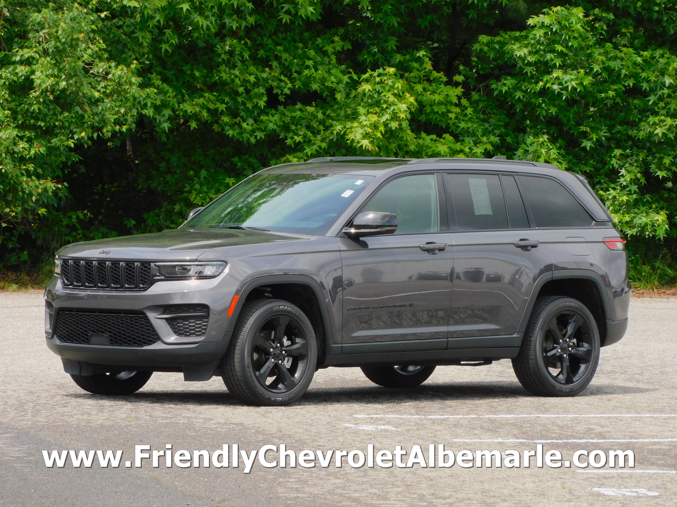 2023 Jeep Grand Cherokee Altitude