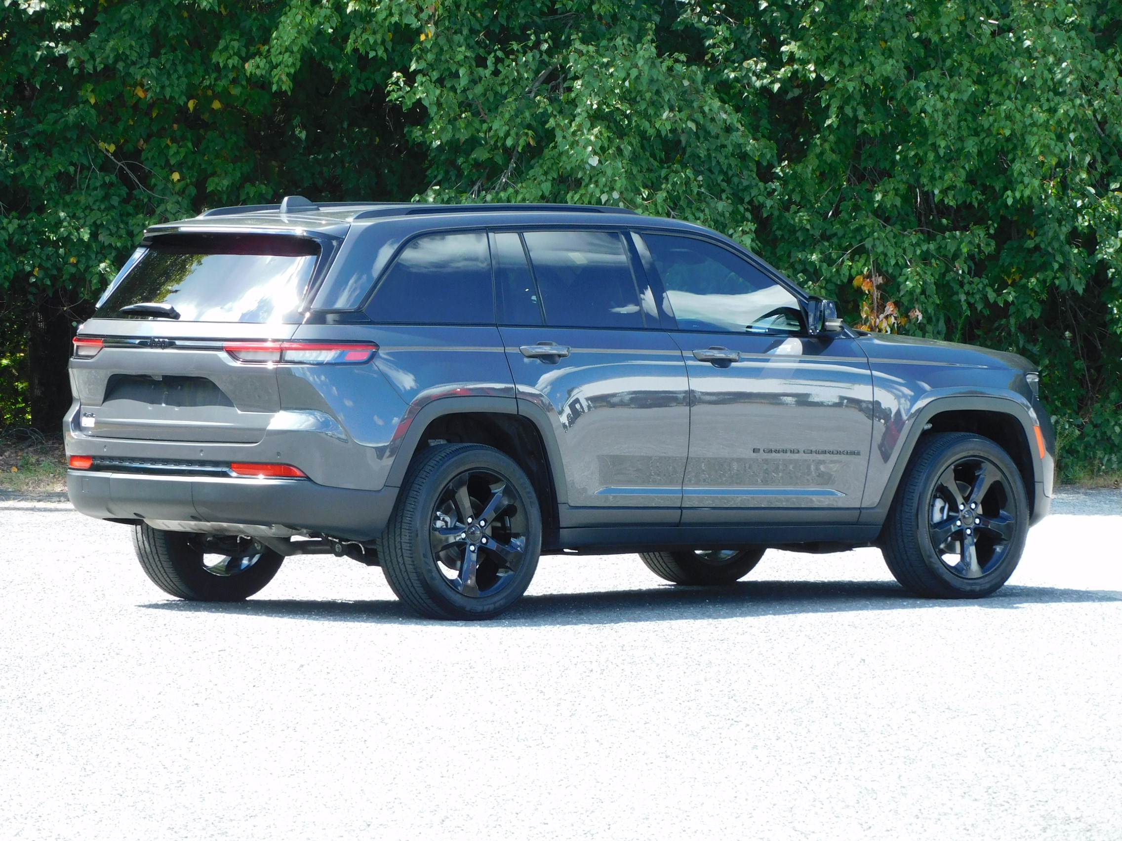 2023 Jeep Grand Cherokee Altitude X photo 6