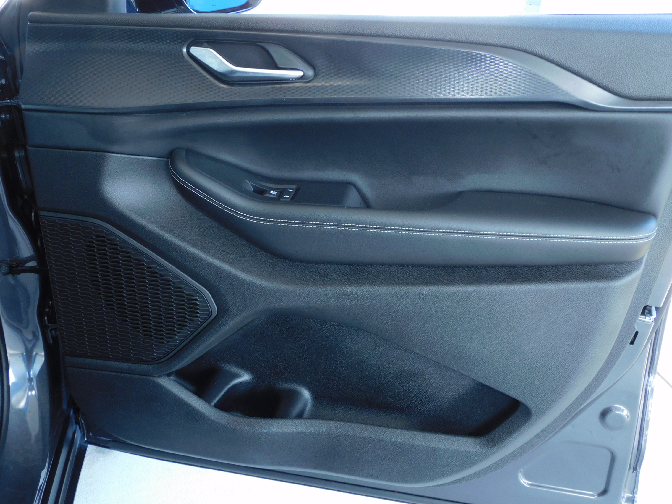 2023 Jeep Grand Cherokee Altitude X photo 23