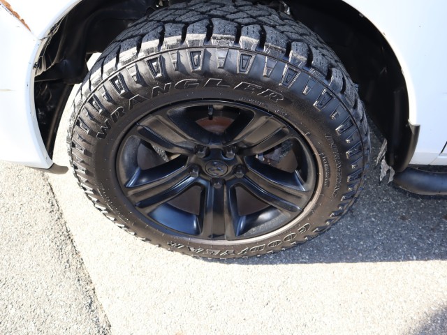Used 2018 WHITE Ram Express image 25