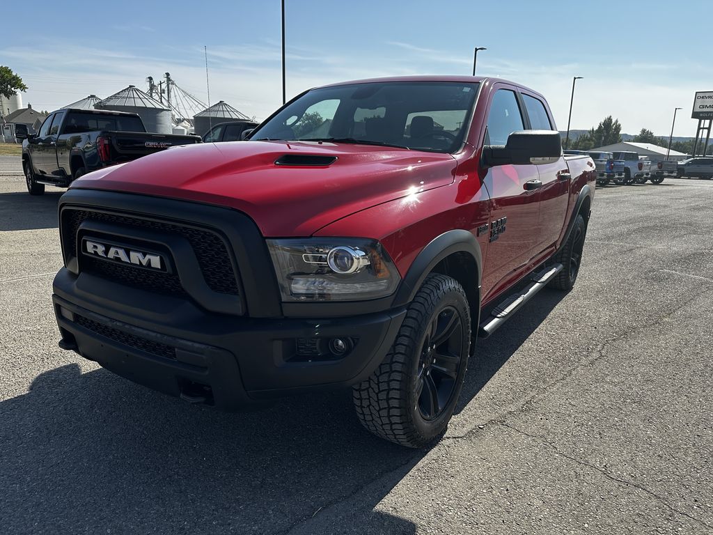 2022 Ram 1500 Classic SLT photo 3