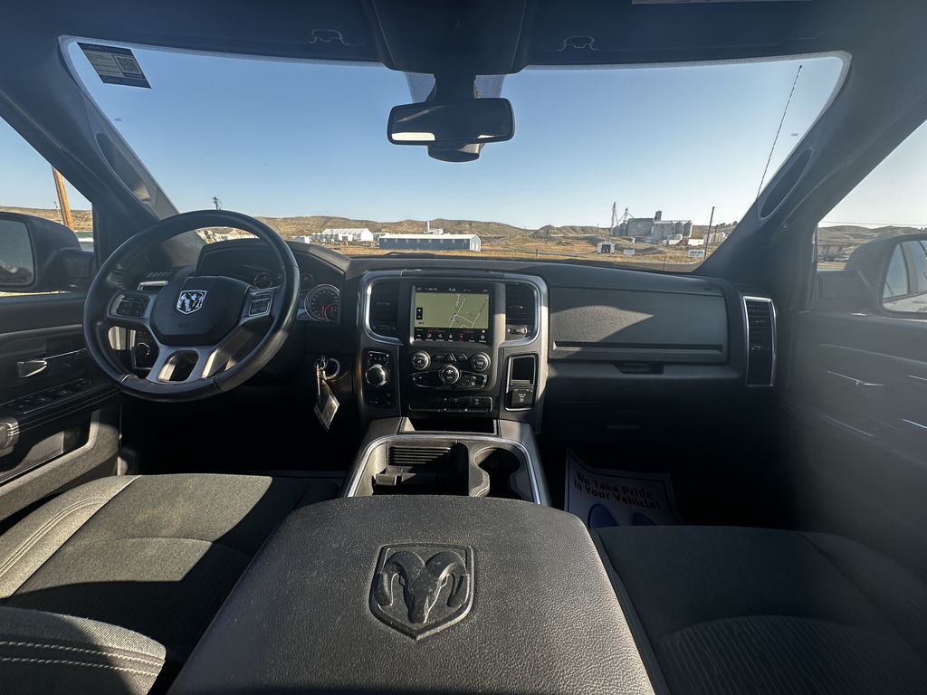 2022 Ram 1500 Classic SLT photo 15
