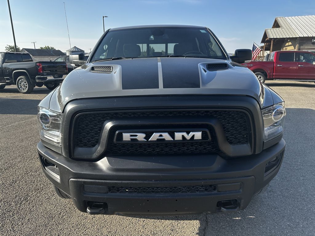 2022 Ram 1500 Classic SLT photo 2