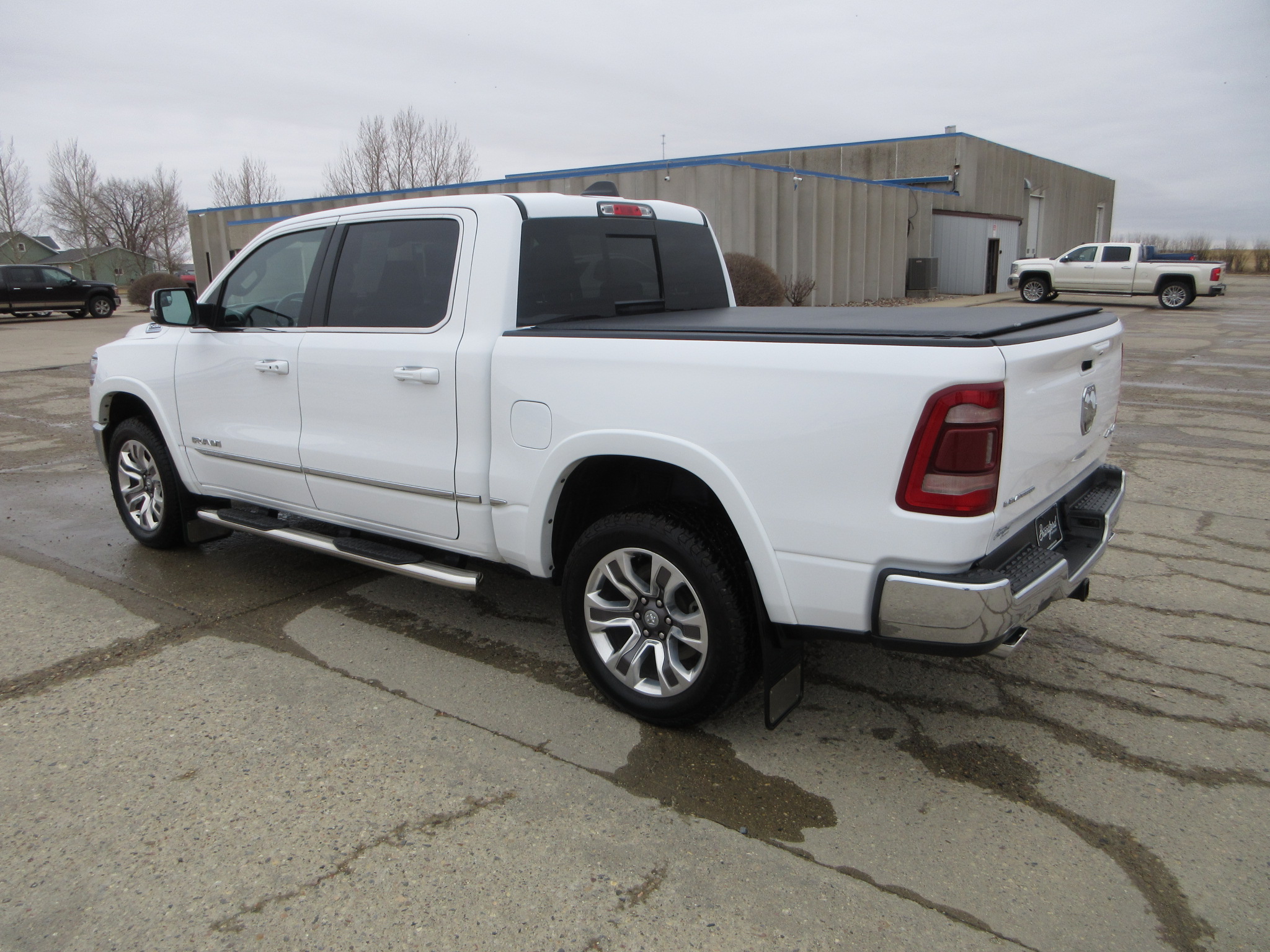 2024 RAM Ram 1500 Pickup Limited - Photo 7