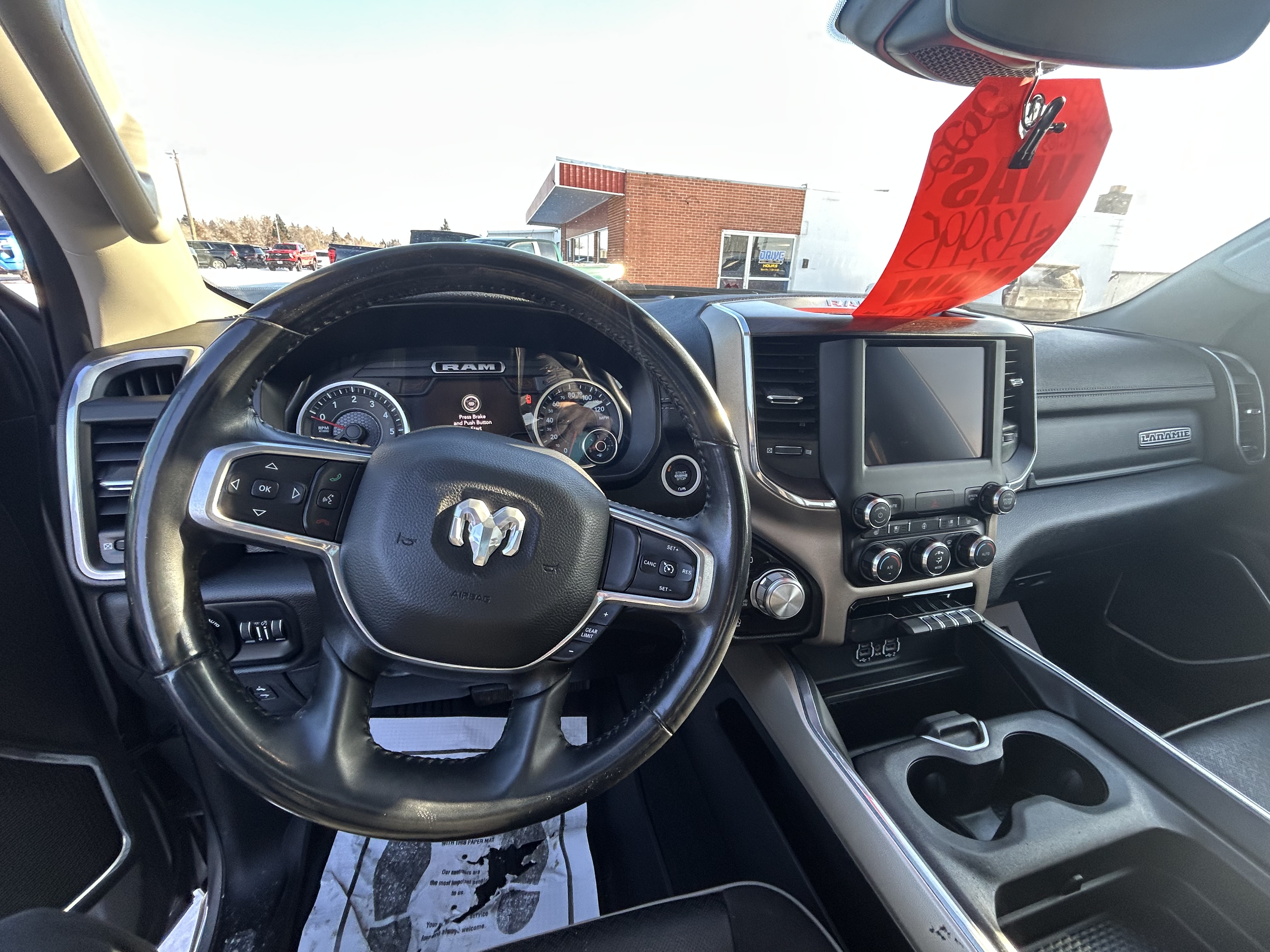 2022 RAM Ram 1500 Pickup Laramie - Photo 8