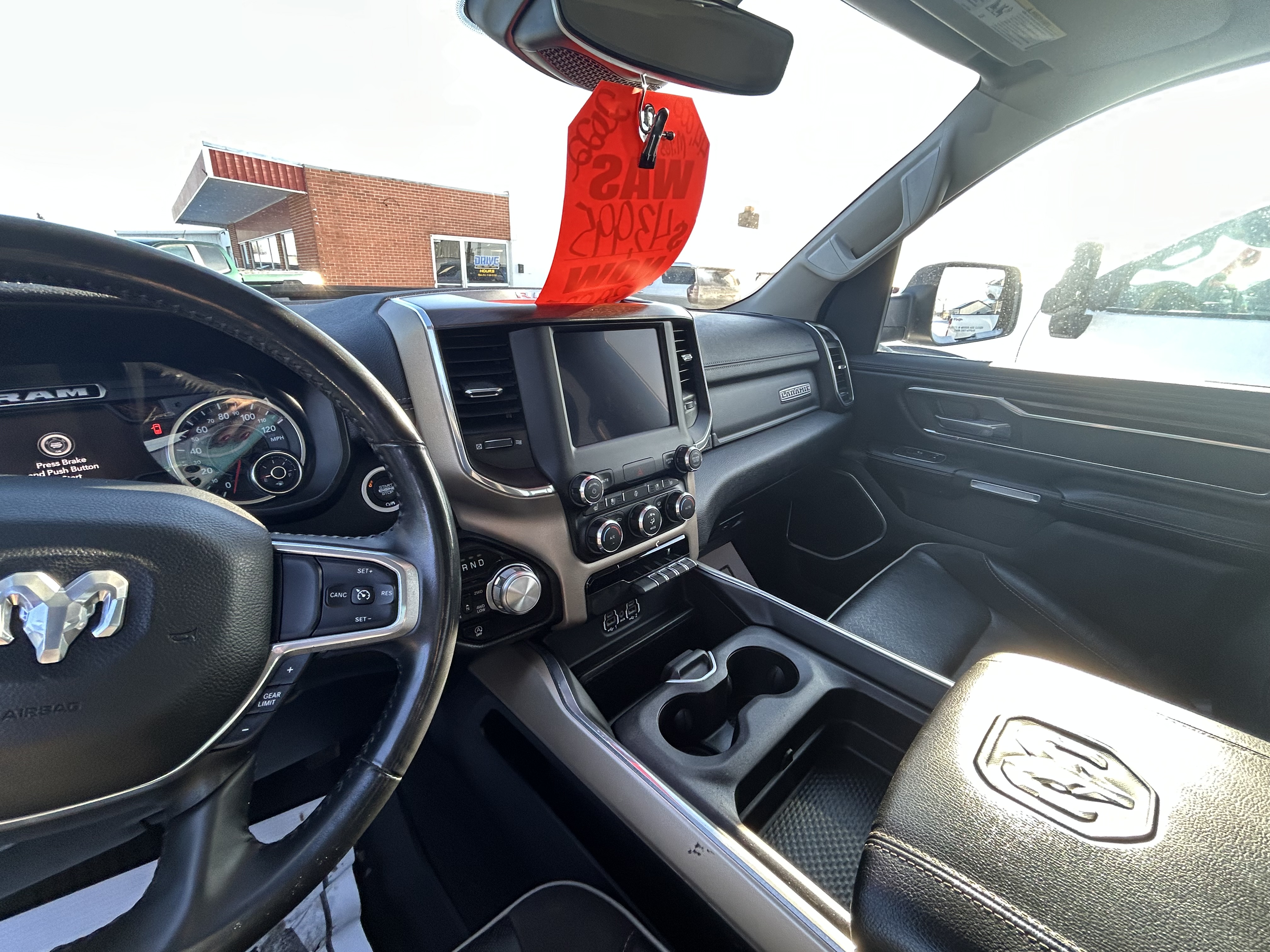 2022 RAM Ram 1500 Pickup Laramie - Photo 10