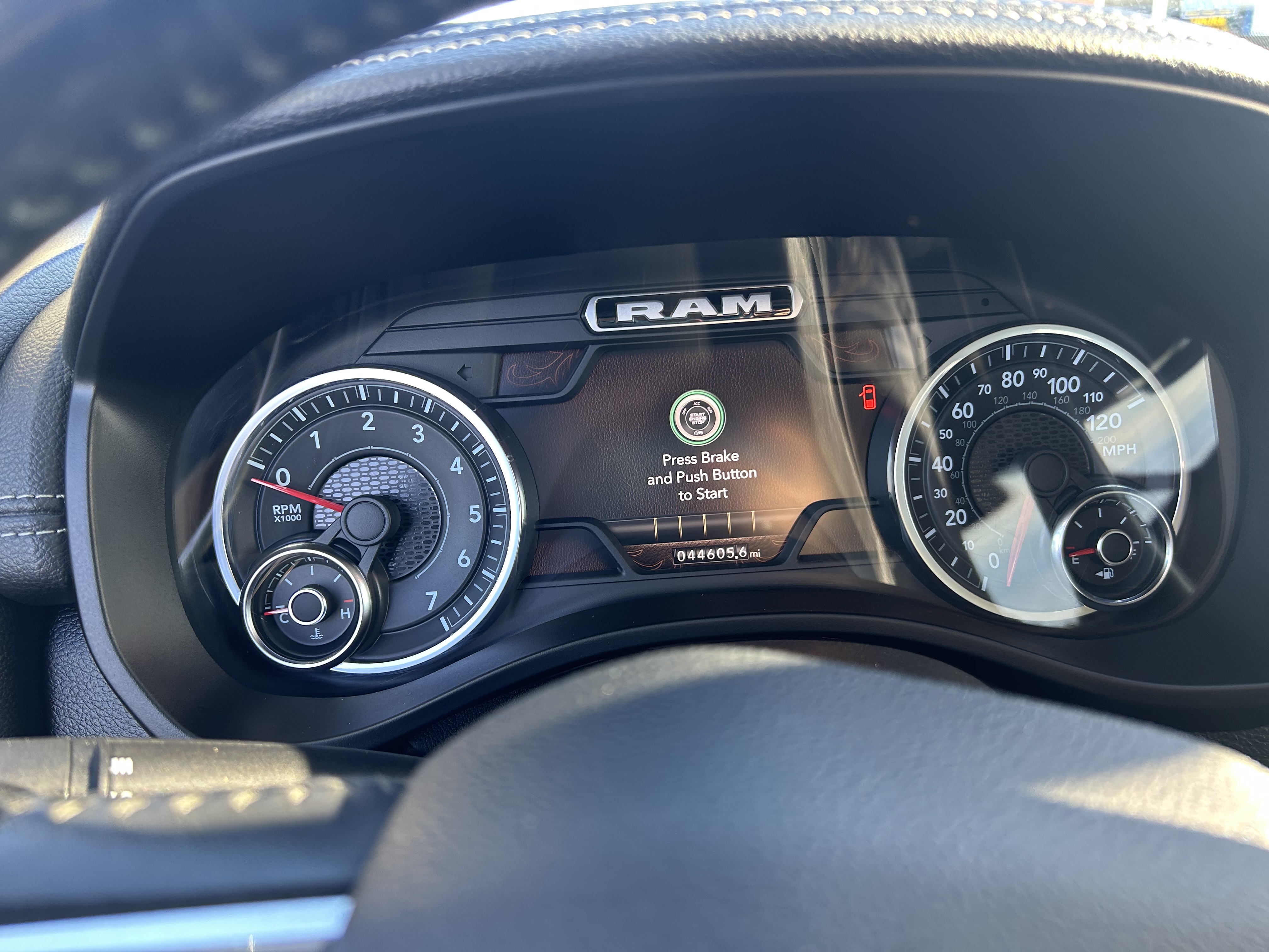 2022 RAM Ram 1500 Pickup Laramie - Photo 7