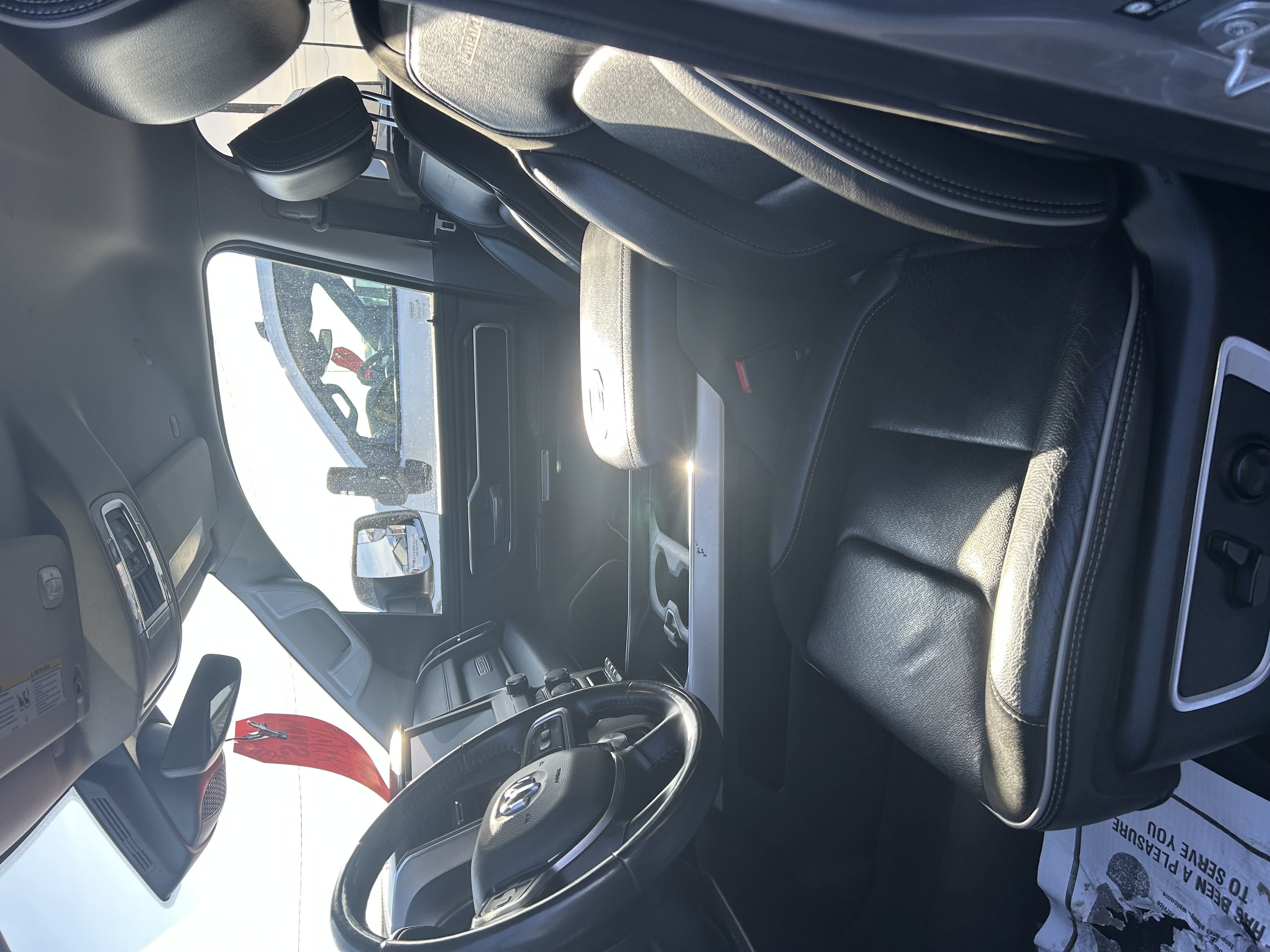 2022 RAM Ram 1500 Pickup Laramie - Photo 6