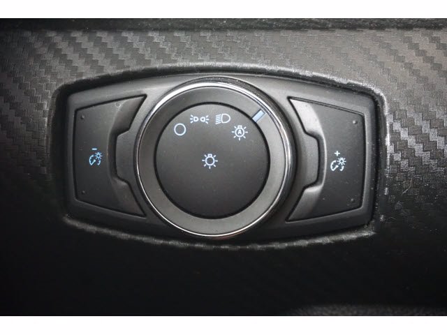 Used 2016 INGOT SILVER META Ford V6 image 16