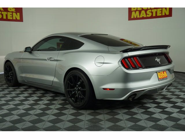 Used 2016 INGOT SILVER META Ford V6 image 2