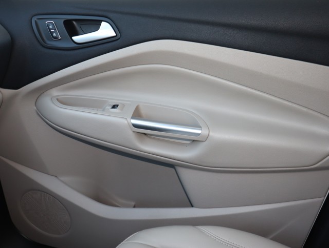 Used 2015 WHITE Ford SEL image 20