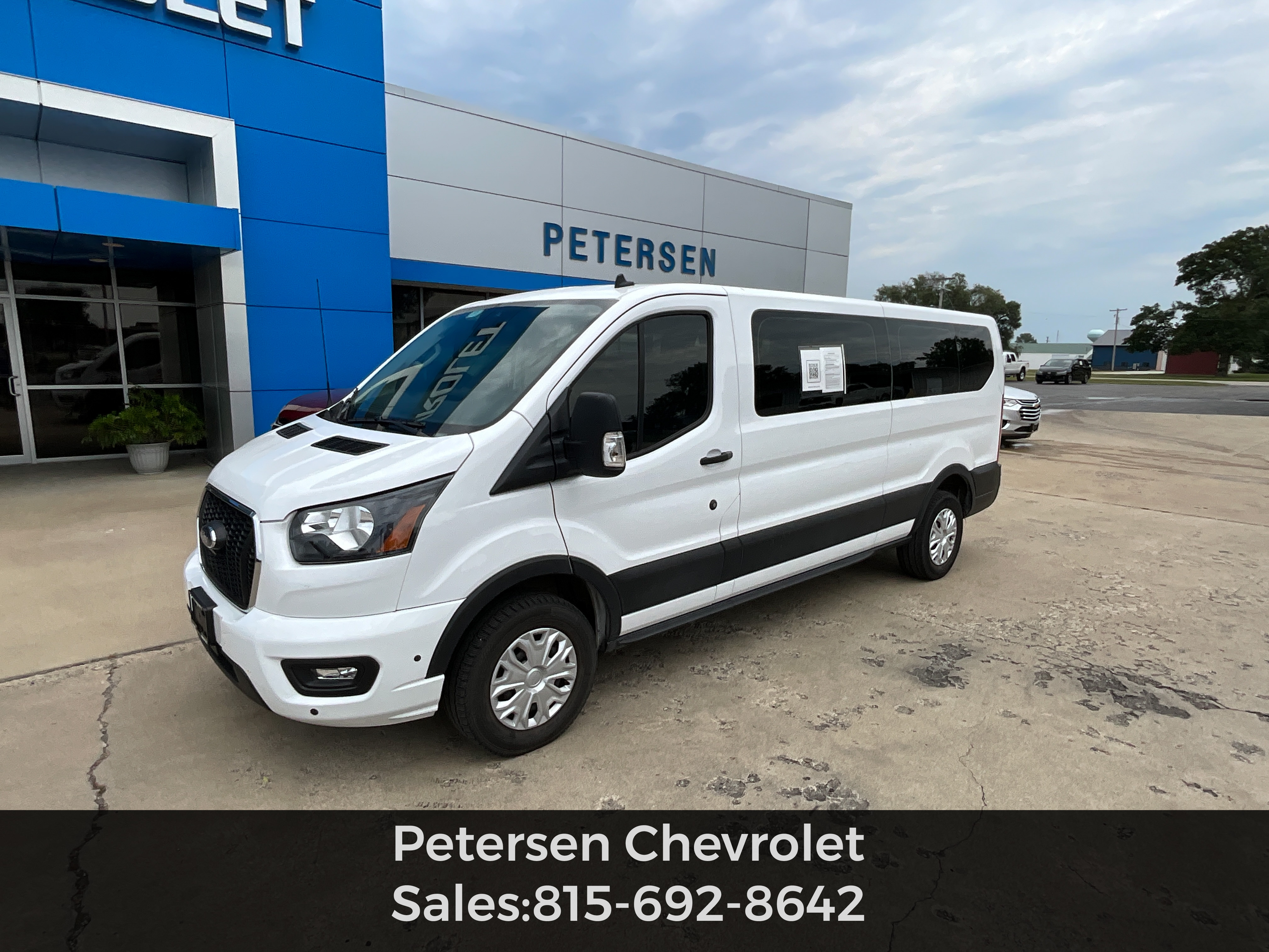 2025 Ford Transit Passenger Wagon
