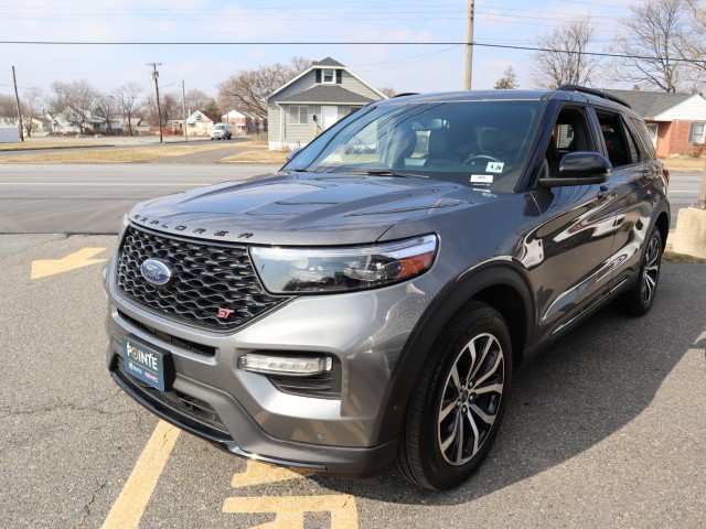 Used 2021 GRAY Ford ST image 3