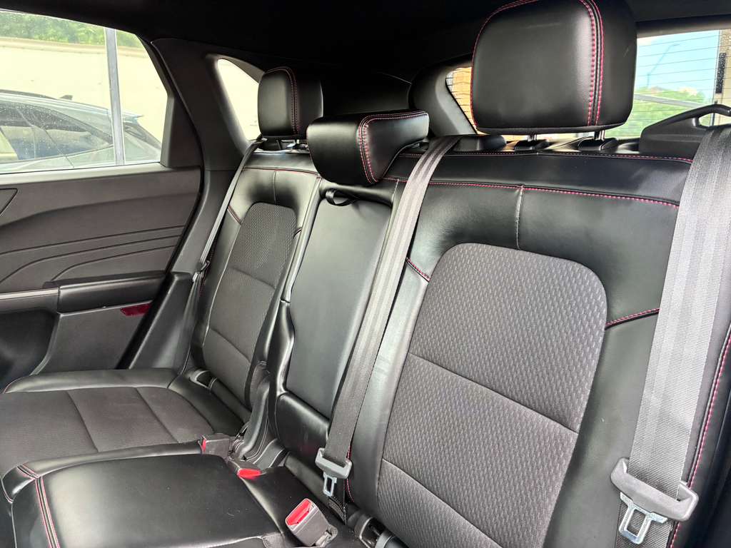 2024 Ford Escape ST-Line - Photo 22