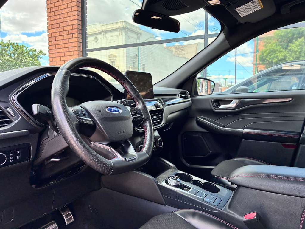 2024 Ford Escape ST-Line - Photo 10