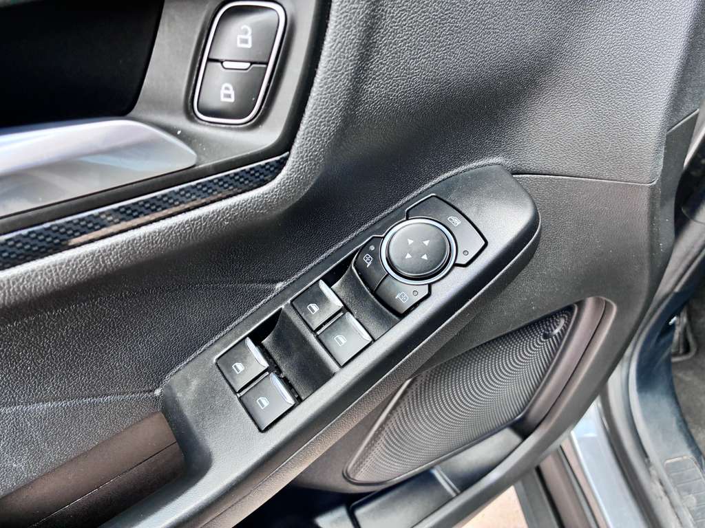 2024 Ford Escape ST-Line - Photo 8