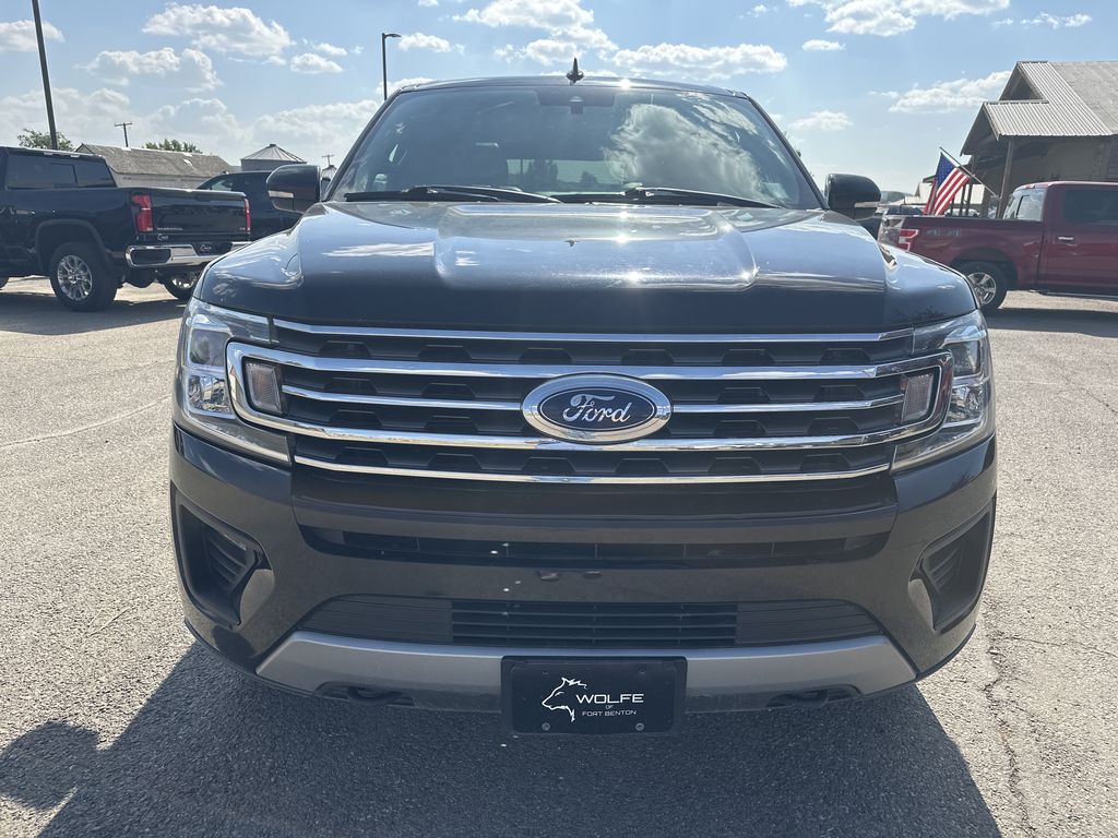 2020 Ford Expedition MAX XLT photo 2