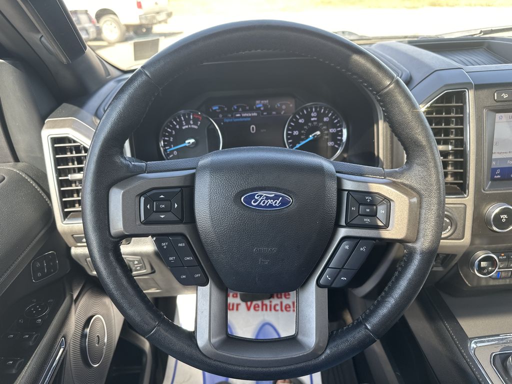 2020 Ford Expedition MAX XLT photo 8