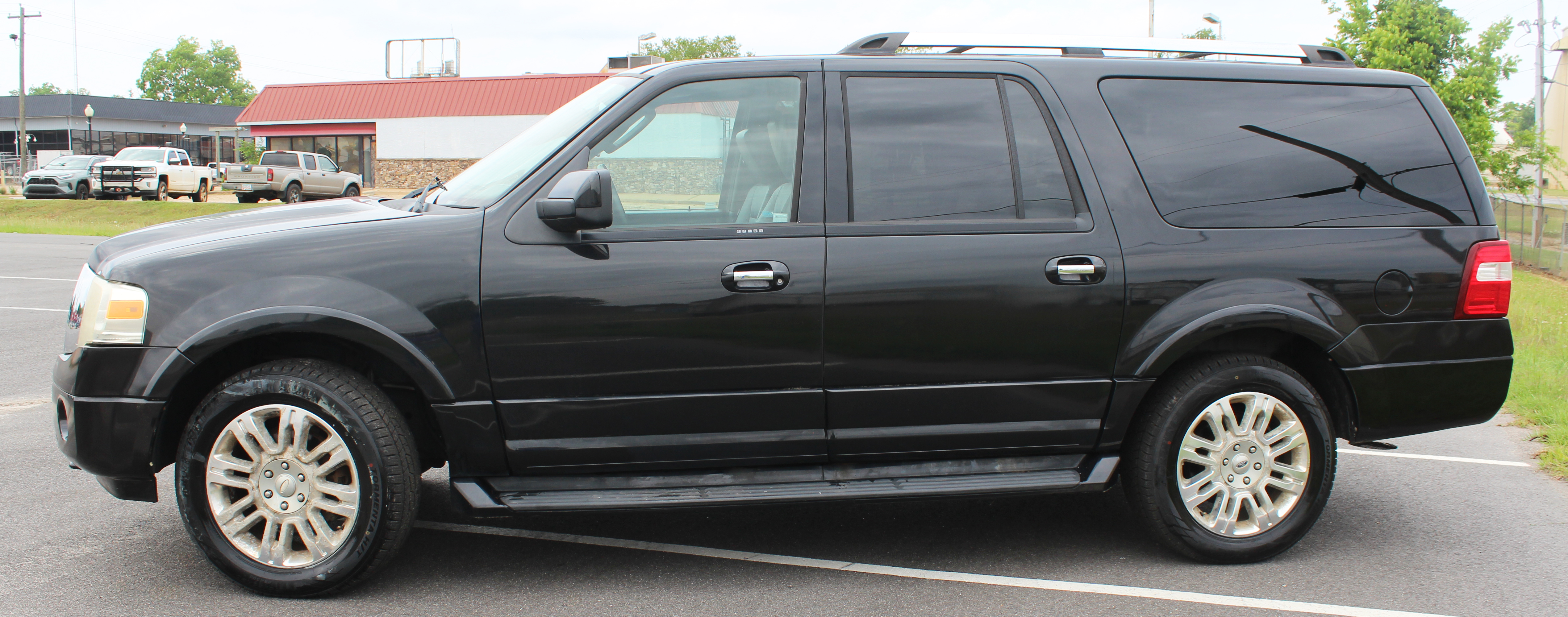 Used 2011 Ford Expedition Limited with VIN 1FMJK2A59BEF18680 for sale in Blakely, GA