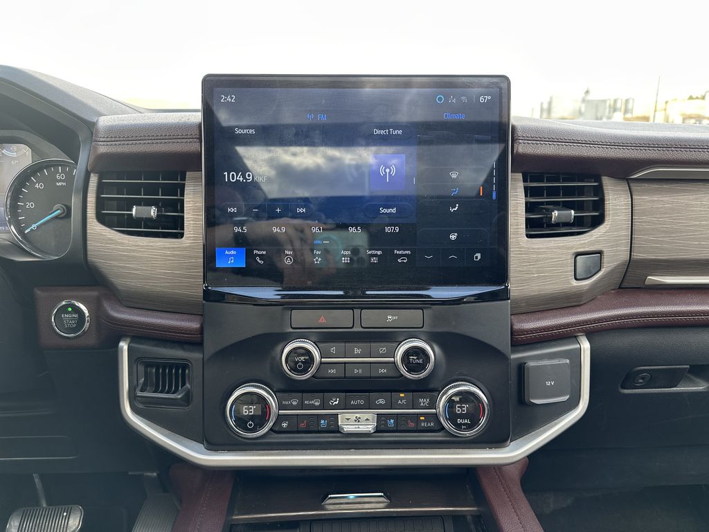 2023 Ford Expedition MAX Limited photo 7