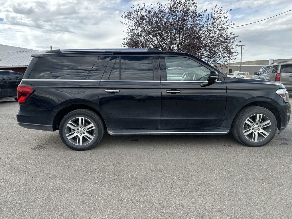 2023 Ford Expedition MAX Limited photo 16