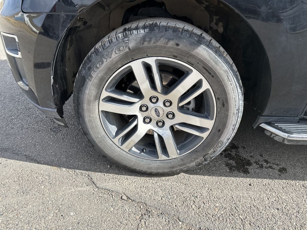 2023 Ford Expedition MAX Limited photo 20