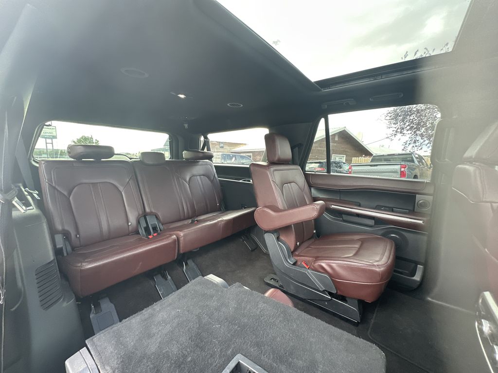 2023 Ford Expedition MAX Limited photo 17