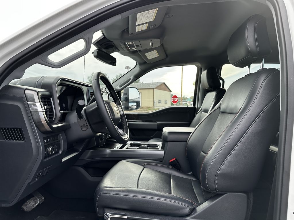 2024 Ford F-250 XL photo 5