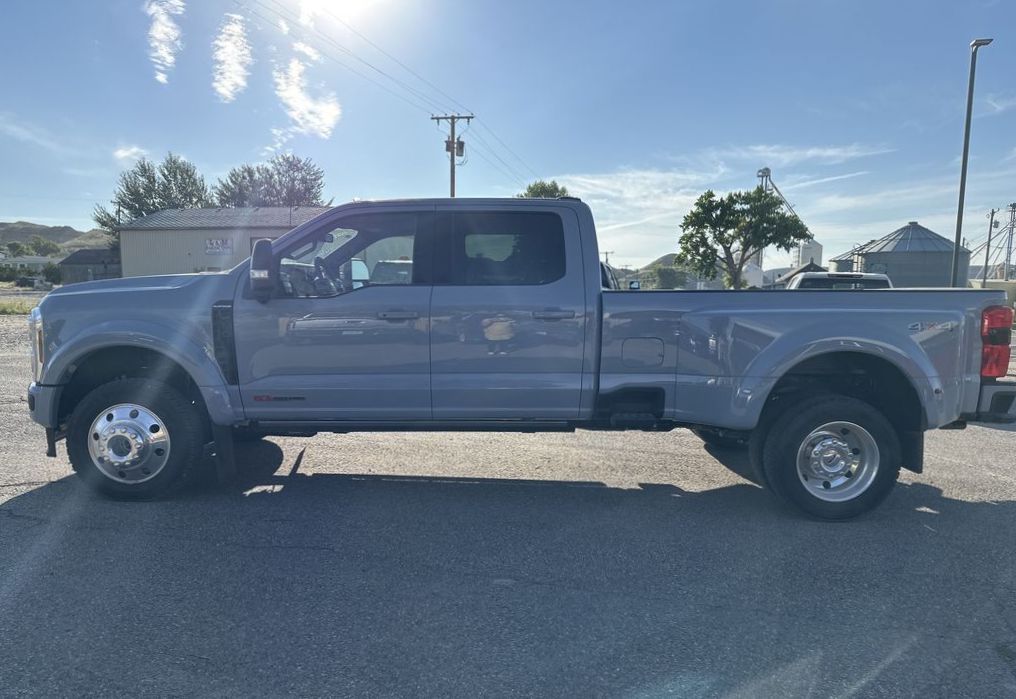 2025 Ford F-450 XL photo 4