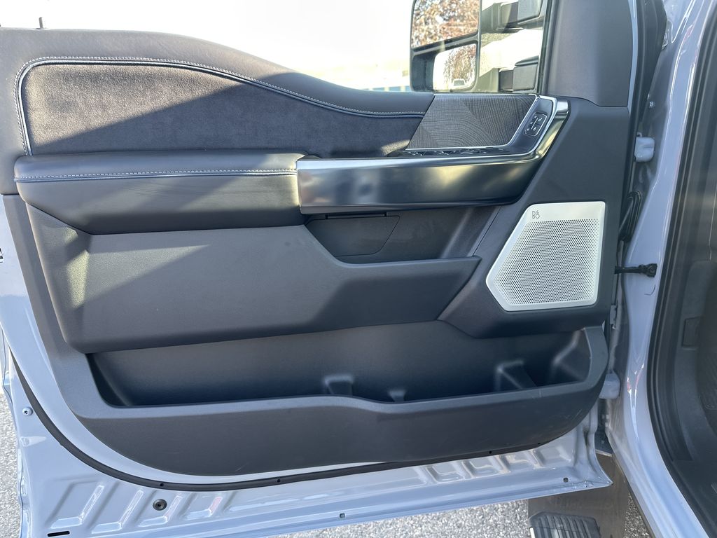 2025 Ford F-450 XL photo 6