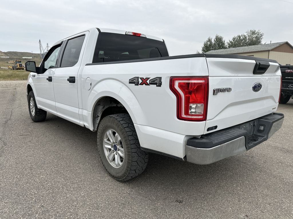 2016 Ford F-150 XLT photo 5