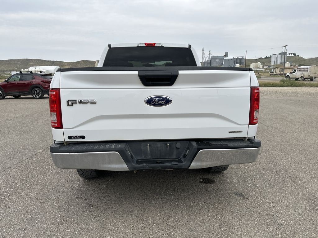 2016 Ford F-150 XLT photo 6