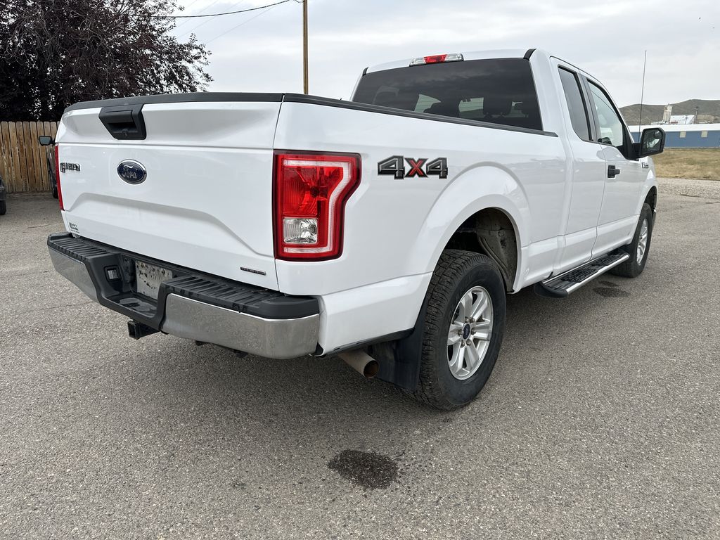 2016 Ford F-150 XLT photo 7