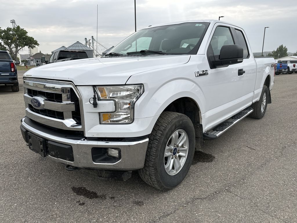 2016 Ford F-150 XLT photo 3