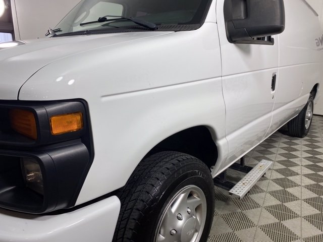 Pre-Owned 2014 Ford Econoline Cargo Van
