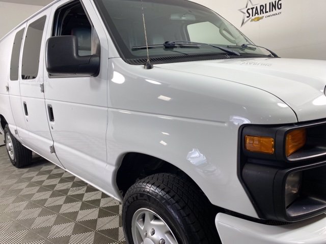 Pre-Owned 2014 Ford Econoline Cargo Van
